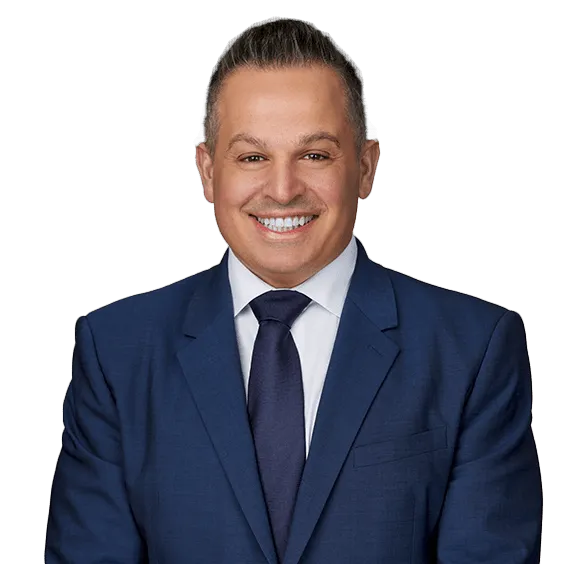 P. Ryan Banafshe, Fundador y Abogado Litigante Principal — BANA Law
